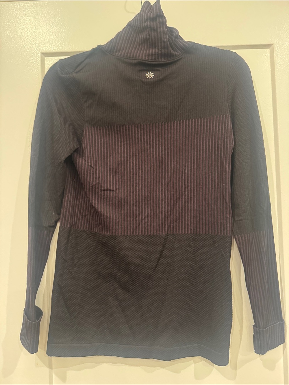 Athleta turtleneck long sleeve - Picture 5 of 6